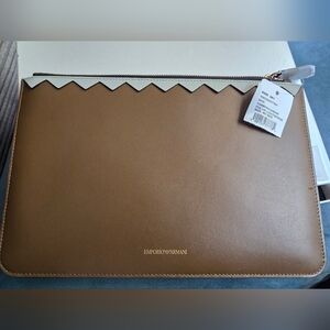 Emporio Armani NWT Leather Flat Zippered Case. Tan and Grey Leather. Box Receipt